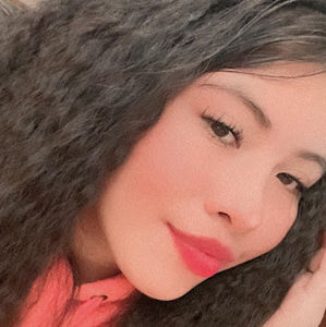 Meet your Posher, Idalia esther